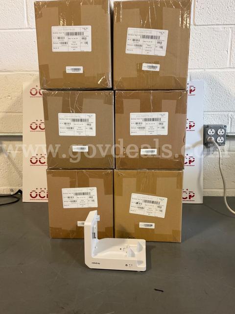 Lot of 6 Mindray Stations