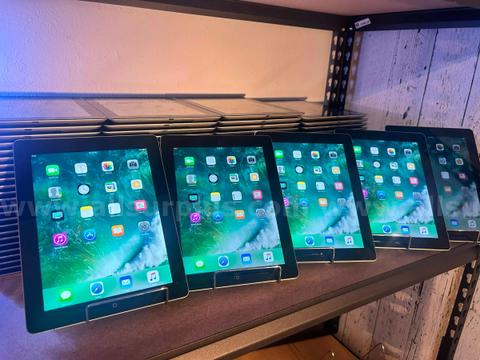 100 Ea. Apple Ipads | Tested To Power On