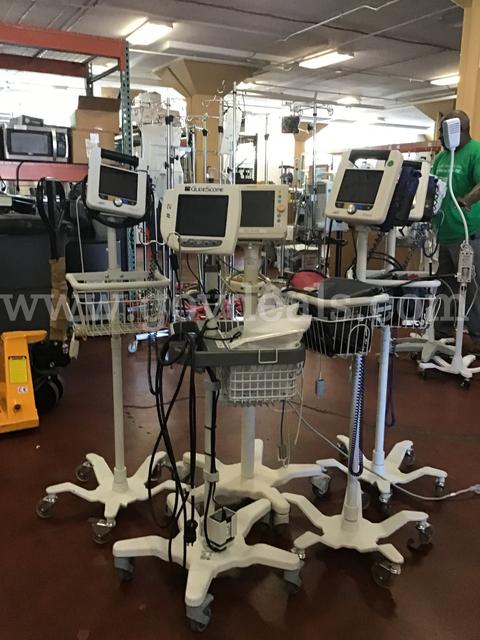 Vital Sign Monitors on stands - missing cuffs