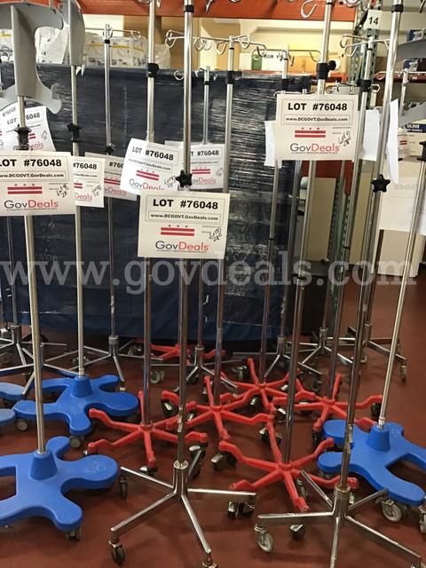 IV poles - lot of 28