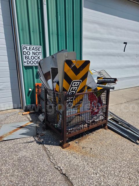 Lot of Misc Street Signs