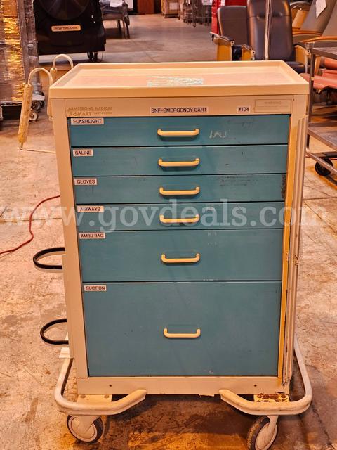 LOT OF 1 - MEDICAL CART W/MEDICAL SUPPLIES