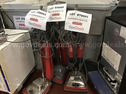Sanitaire SC679 Commercial Upright Vacuum Cleaners (3)/ Hoover Vacuum - 4 units