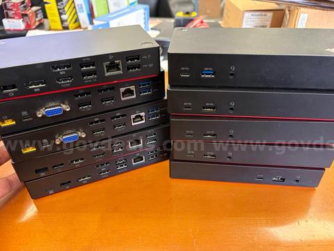 THINKPAD UNIVERSAL USB-C DOCK - 10 UNITS