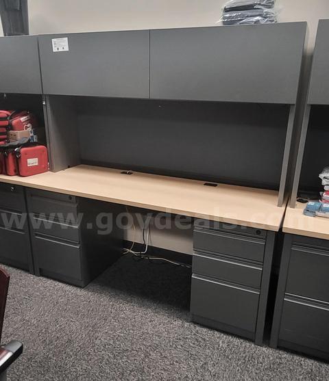 Fifteen Hutch Style desks