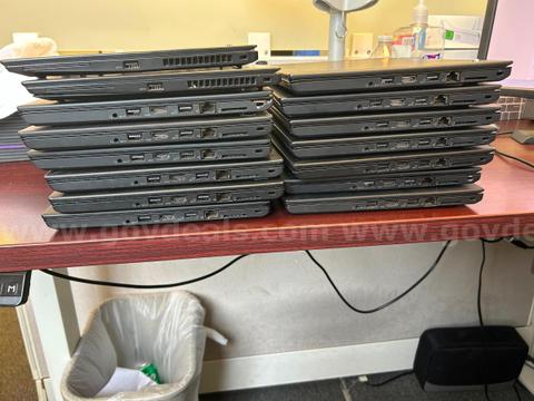 POWERED ON LAPTOPS - 15 units