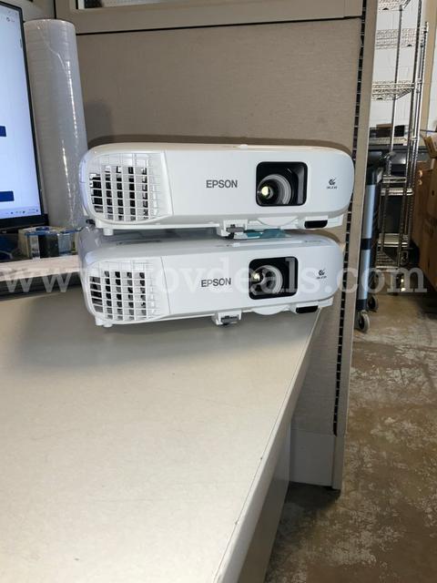Epson PowerLite 992F Projectors - 2 units - 1IS NEW IN BOX