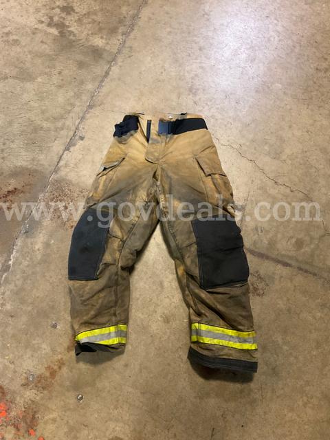 Fire Fighter Pants (15 units)