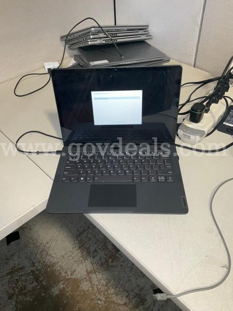 POWERED ON LENOVO LAPTOPS - 15 units