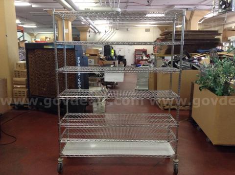 METAL CART ON WHEELS(1 UNIT)