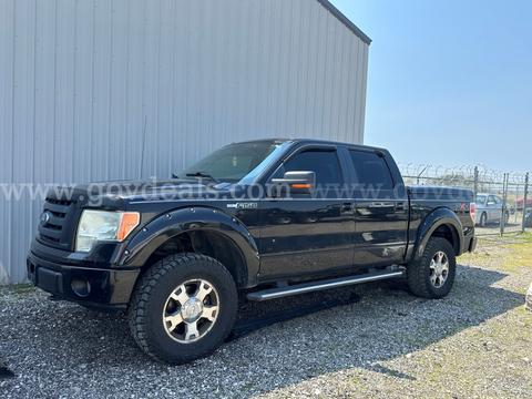 2010 Ford F-150 XL SuperCrew 5.5-ft. Bed 4WD