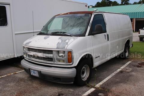 2001 Chevy Express Van
