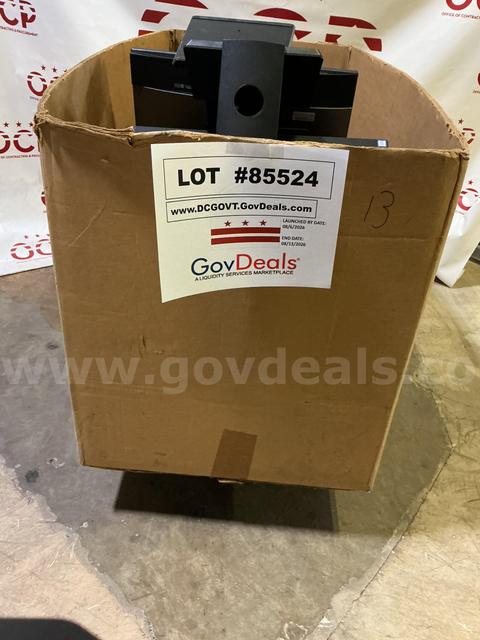 Dell All-in-Ones - 10 Units (  Stands)
