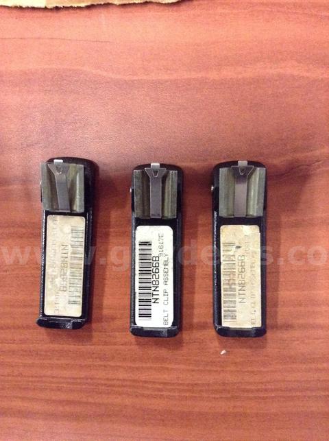 MOTOROLA WALKIE TALKIE CLIPS (48 UNITS)