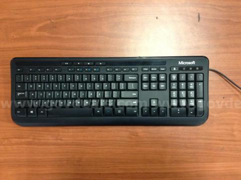 Computer Keyboards (32 UNITS)
