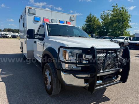 2018 Ford F-450 XLT Super Duty Ambulance β 6.7L Power Stroke Diesel β Runs & Drives β Whelen Emergency Equipment