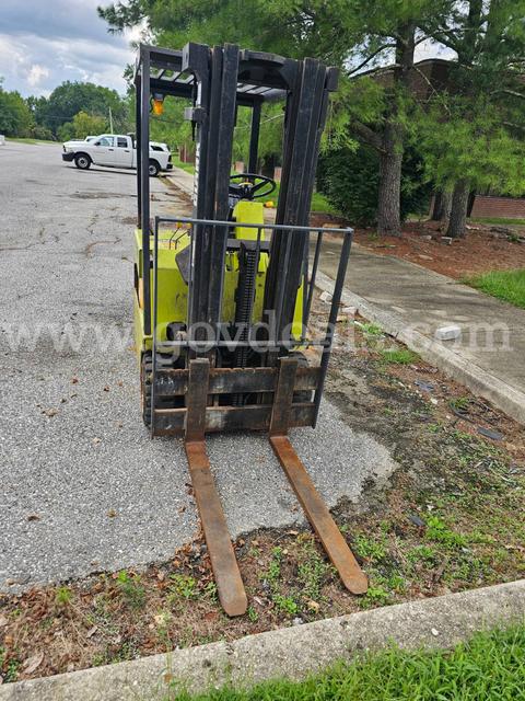 Clark Electric Forklift Weight Capacity 5000 Ibs-No Title, No Key