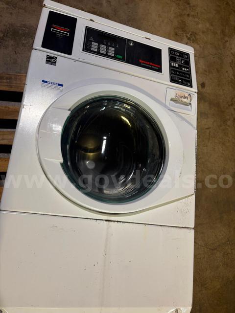 Speed Queen Commercial Washer