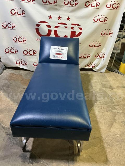 Pediatric Recovery Couch with Adjustable Headrest (1 UNIT)