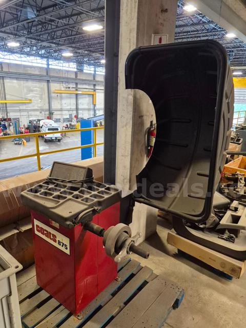 Coats 875 Version A Tire Balancer