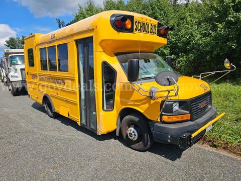 2013 GMC Savana - Clean Title