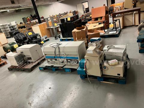 3 Pallets Assorted Lab equipment