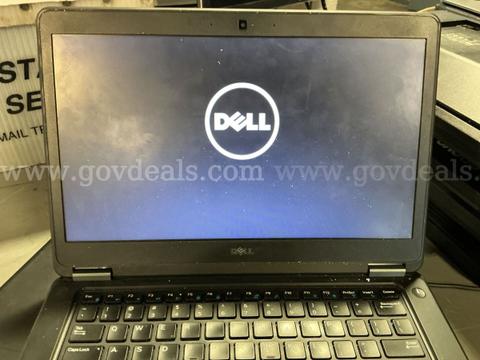 DELL LAPTOPS - 15 UNITS POWER ON