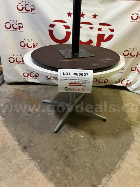 CIRCLE TABLE (2 UNITS)