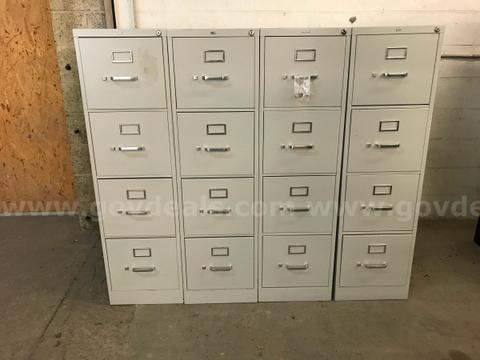 4 File Cabinets(4 Drawer)