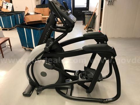 Matrix Gym Elliptical Cross Trainer **Screen Not Attached