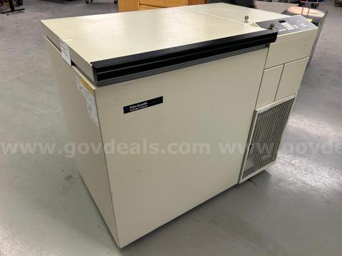 Fisher Scientific Isotemp Lab Freezer