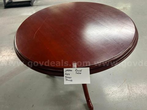 Round Table