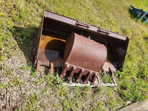 Lot of (1) Plow Blade and (1) Bucket.