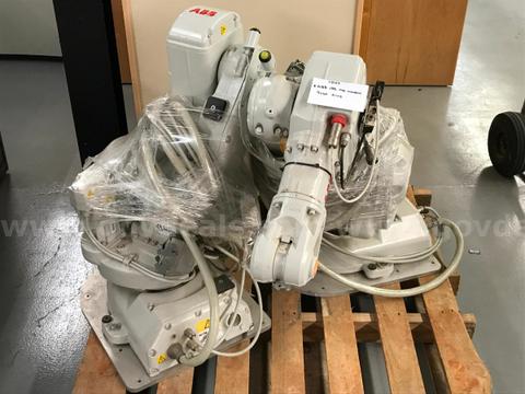 2 ABB IRB 140 Industrial Robot Arms