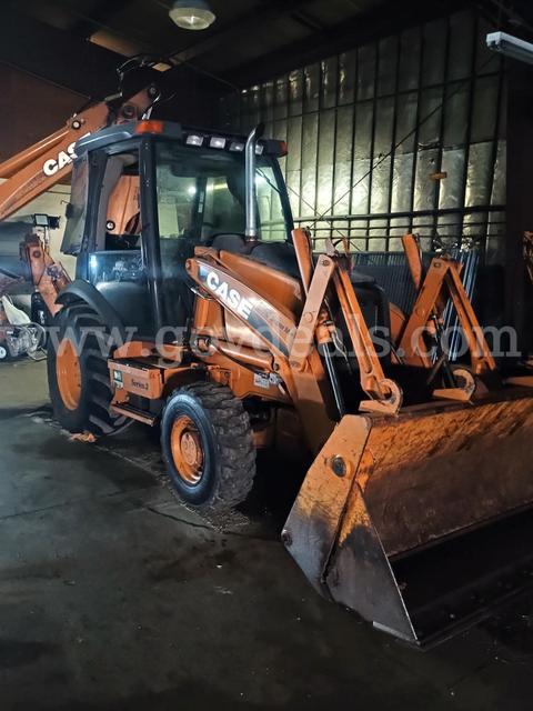 2004 Case 590 Super M Backhoe