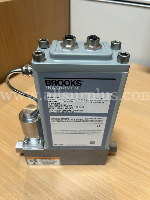 Brooks Digital Gas MFC for CO2 at 10 SLPM MFC Model: SLAMF5071GAB1A2A1