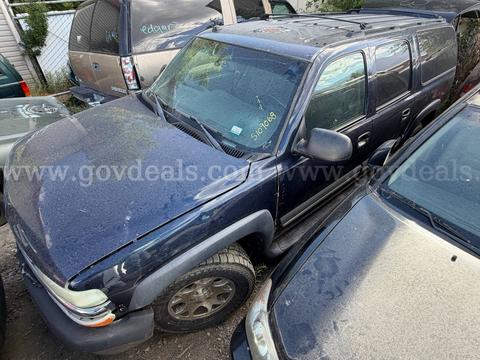 2004 Chevrolet Suburban 1500 4WD