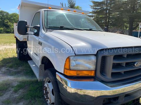1999 Ford F-450 SD Mason Dump w/Plow