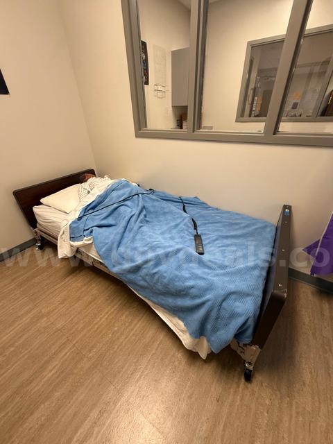 Full Electric Hospital Bed – GF Health Products - Bed Only
