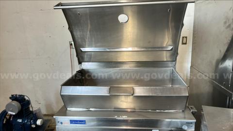 Assorted Cafeteria items... lot 1246