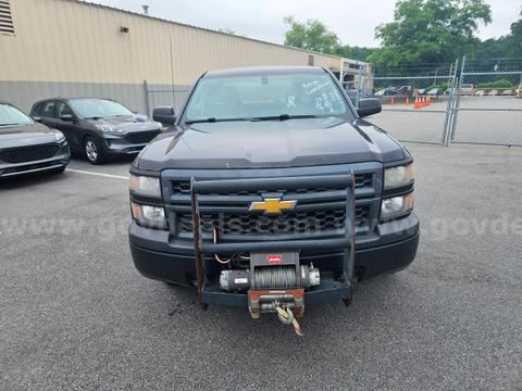 2015 Chevrolet Silverado 1500 Work Truck Crew Cab 4WD 4-DR, 5.3L V8