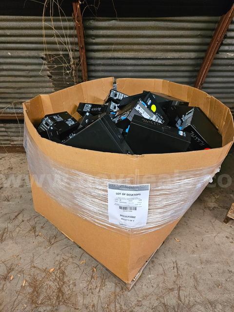 Lot of Desktops (2 Pallets)