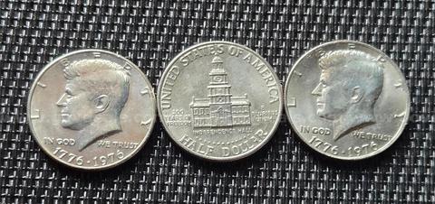 3 Lot Coins: 1776-1976 Bicentennial Kennedy Half Dollars No Mint Mark| bright lustrous strikes