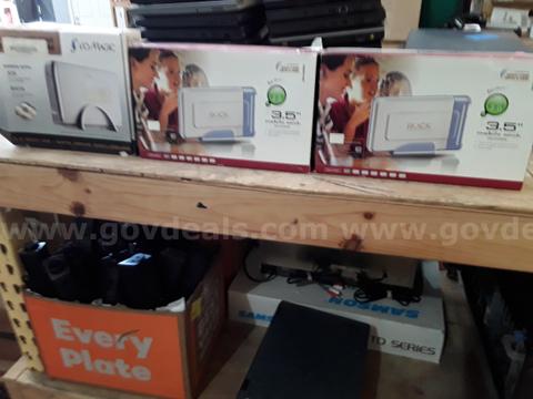 Lot of (2) NEW in the pkg External HD's