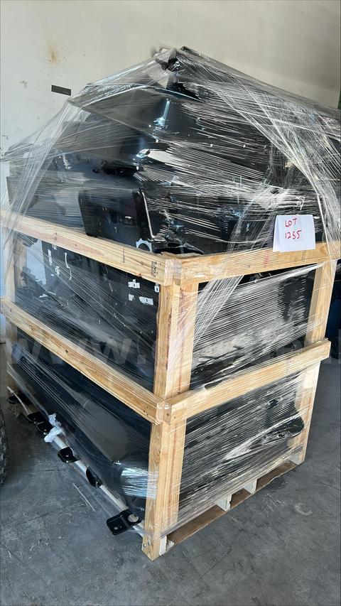 2026 Explorer seats, door panels, etc. (lot 1255)