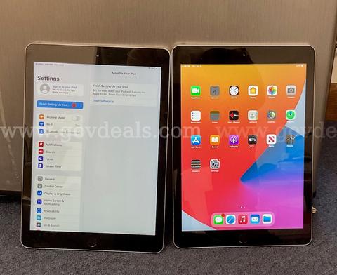 LOT OF 65 IPADS 5   MIXED STORAGE