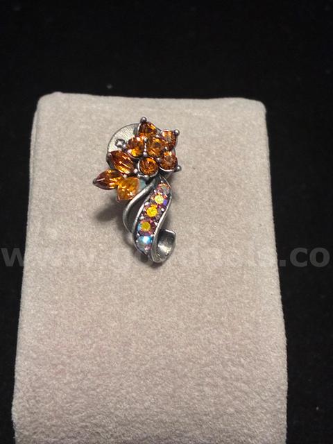 Stunning Vintage Brooch