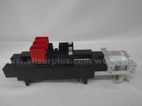 GENERAL ELECTRIC INDUSTRIAL FUSE HOLDER AG99978