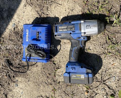 Lincoln Battery Powered Grease Gun & Kobolt Battery Powered Impact Gun