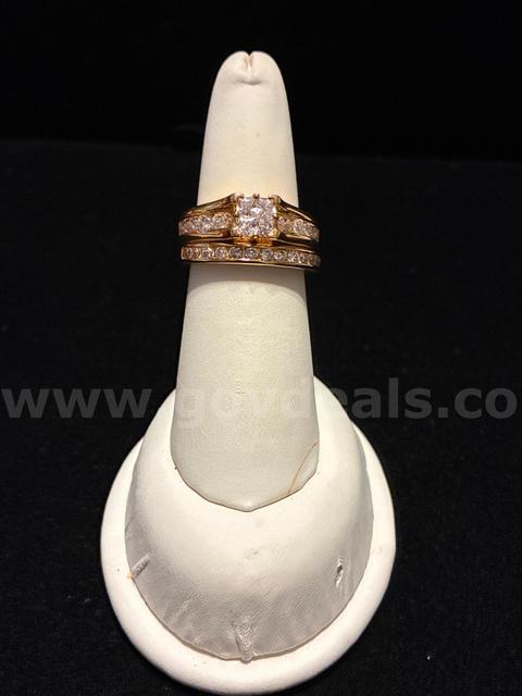 Size 7.5, Ladies, 2 Piece, Princess Cut, Wedding Ring, 24K Real Gold Filled.
